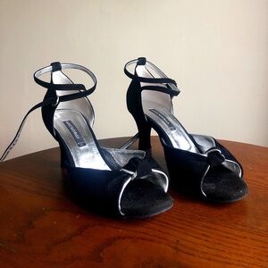 Dance Naturals Women's Latin Dance Shoe